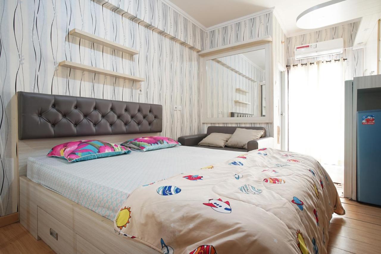 Planet Room Kemang View Bekasi Exterior foto