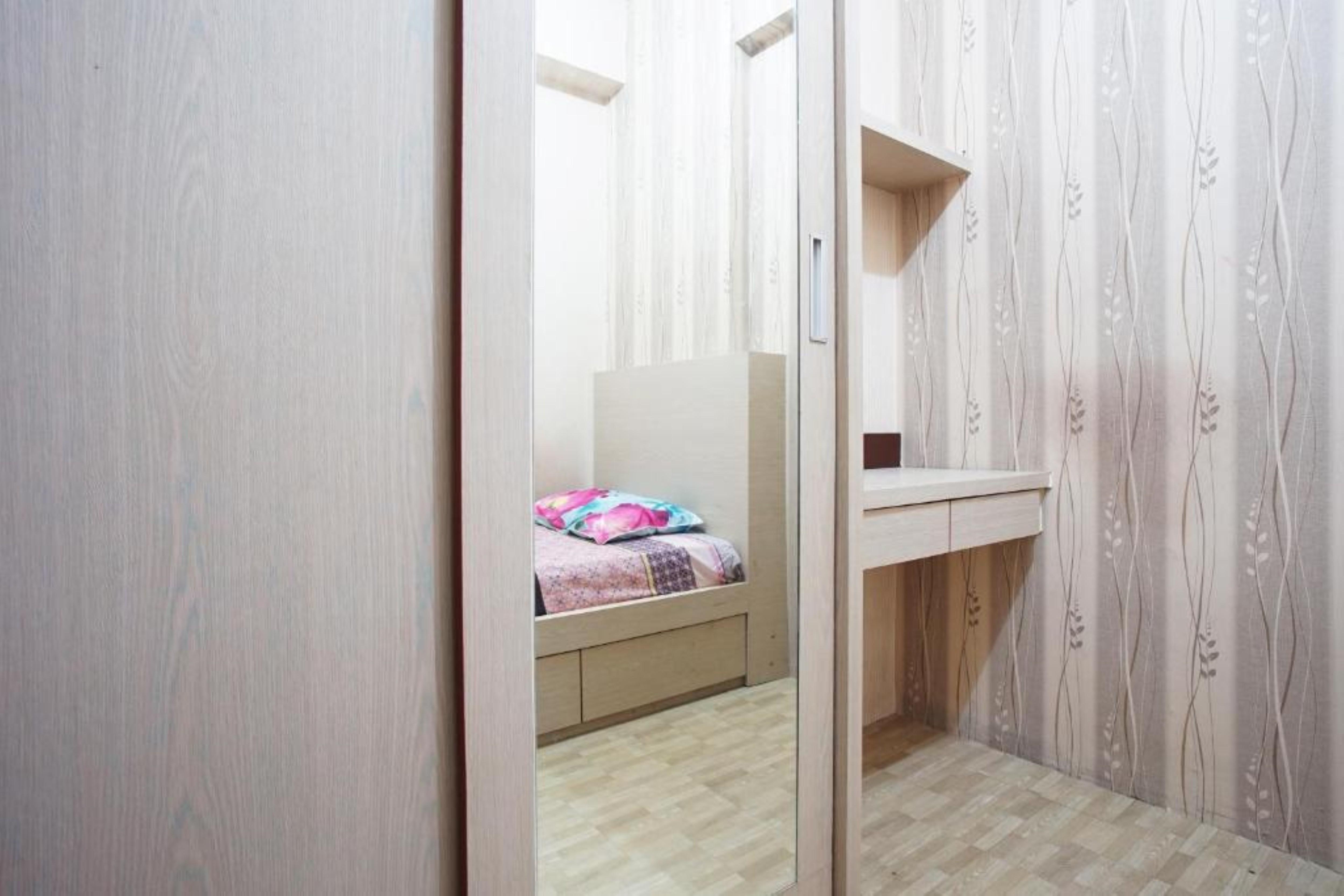 Planet Room Kemang View Bekasi Exterior foto